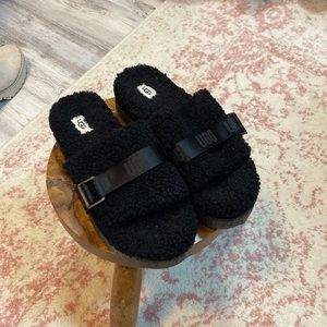 UGG Black Fluffita Slides